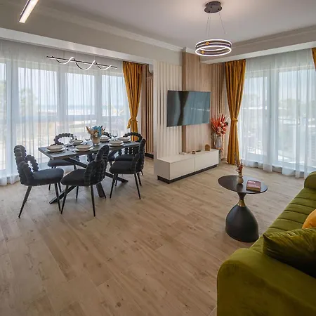 Sea Breeze Chill Out Infinity & Pool-parking *