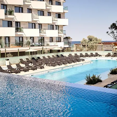Apartment Sea Breeze Chill Out Infinity & Pool-parking *