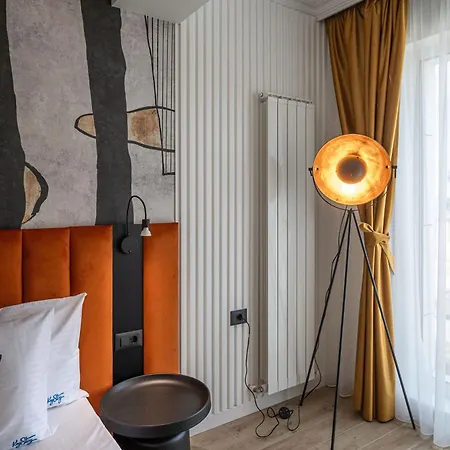 Sea Breeze Chill Out Infinity & Pool-parking Năvodari