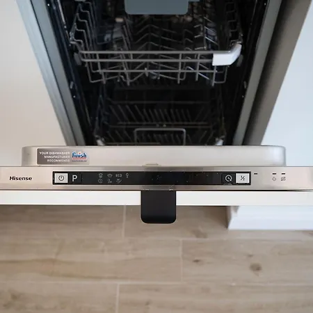 Sea Breeze Chill Out Infinity & Pool-parking * Năvodari