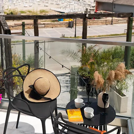 Sea Breeze Chill Out Infinity & Pool-parking * Năvodari